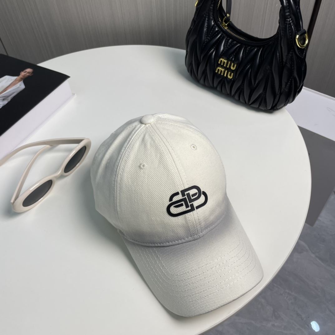 Balenciaga Caps